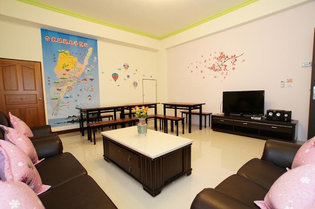 Taitung East First B&B מראה חיצוני תמונה